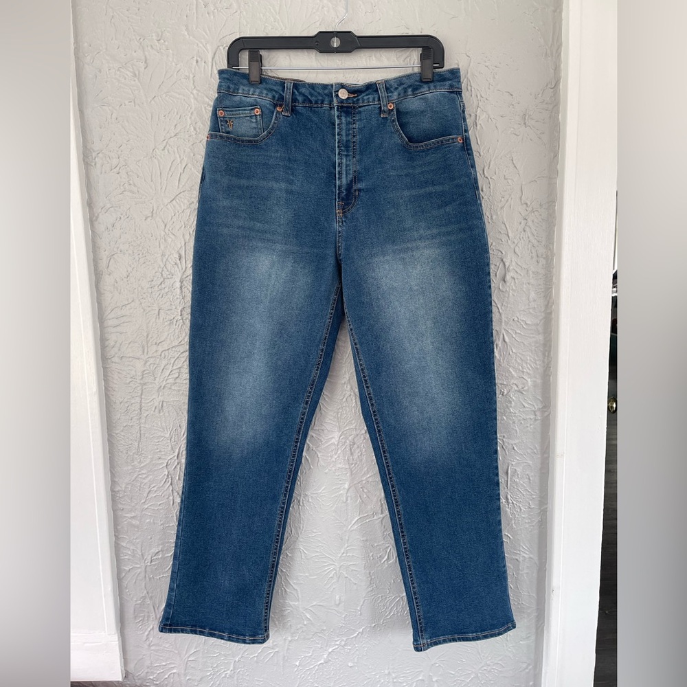 Frye Straight Leg Jeans Size 10